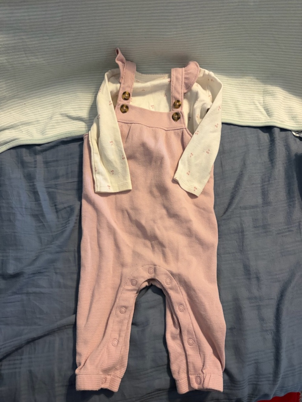 Carter's white and Pink Baby Outfit